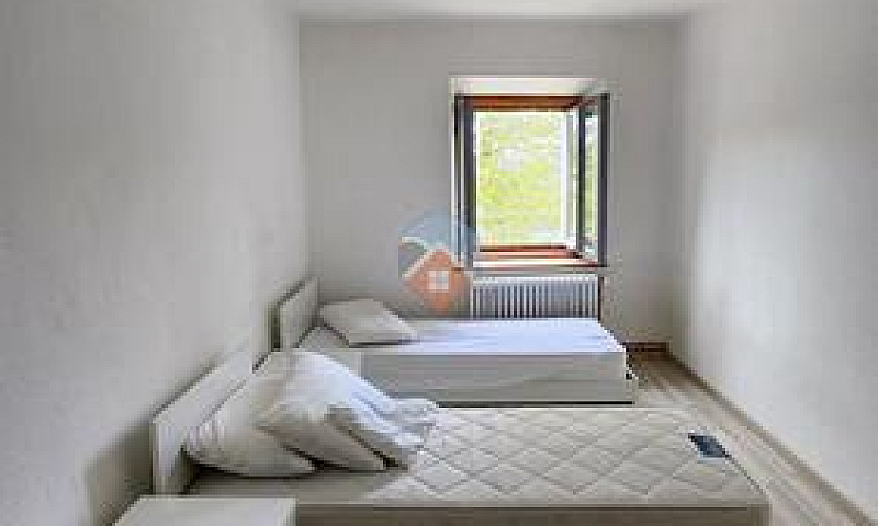 2 Camere A Serrada!...