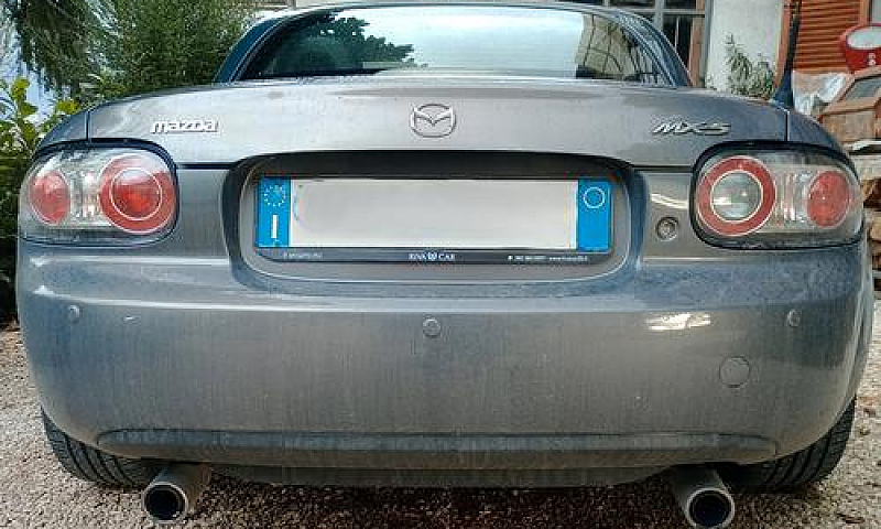 Mazda Mx-5 Roadster ...