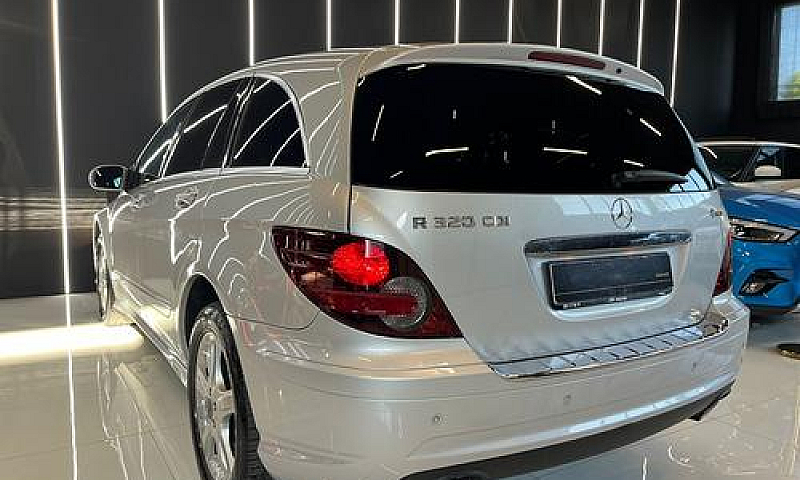 Mercedes-Benz R 320 ...