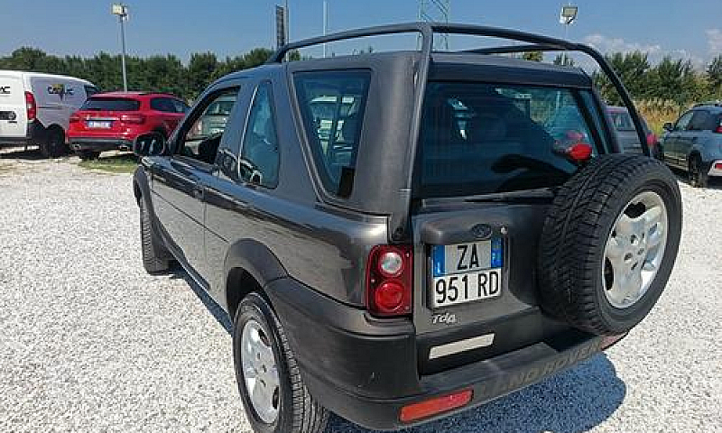 Land Rover Freelande...