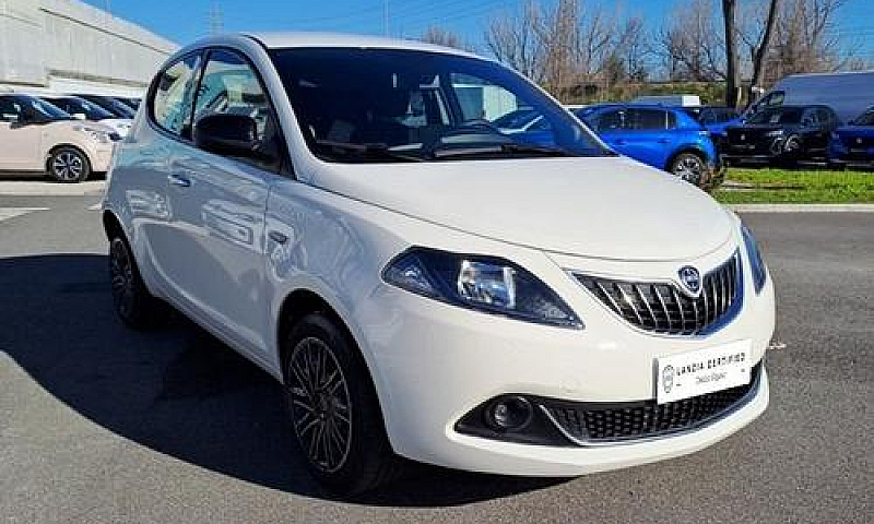 Lancia Ypsilon 1.0 F...