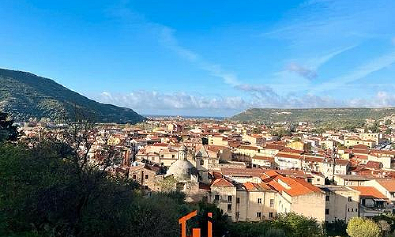 Bosa Fronte Castello...