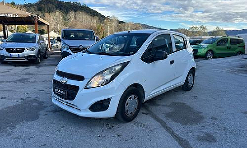 Chevrolet Spark 1.0 ...