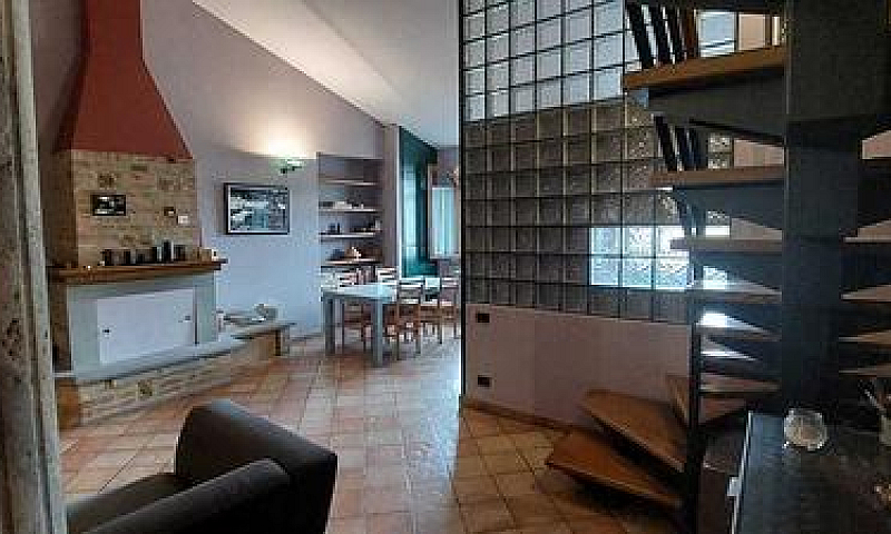 Appartamento A Ascia...