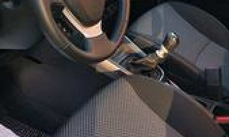 Suzuki Vitara 1.4 Hy...