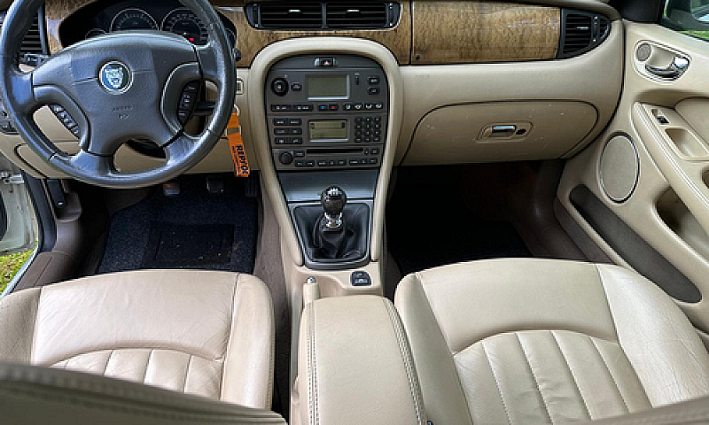 Jaguar X Type Valuto...