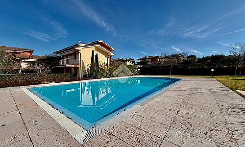 3 Locali A Lazise...