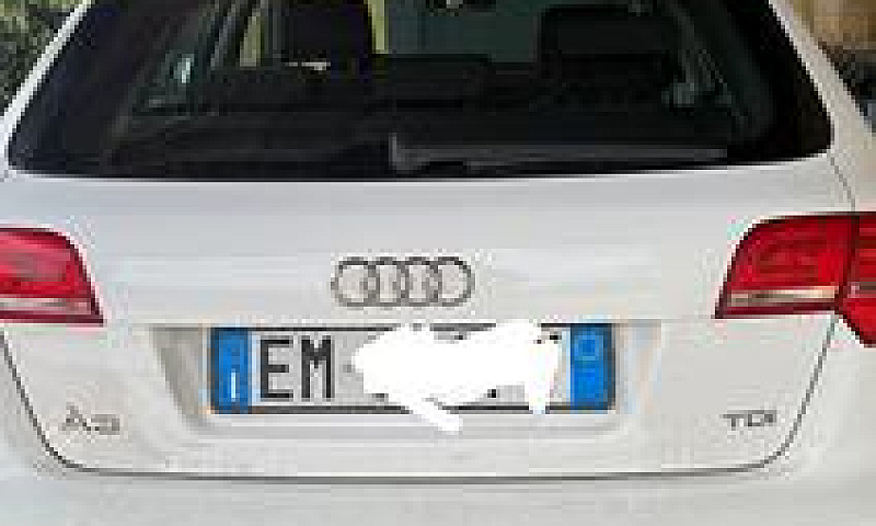Audi A3 Sportback 1....