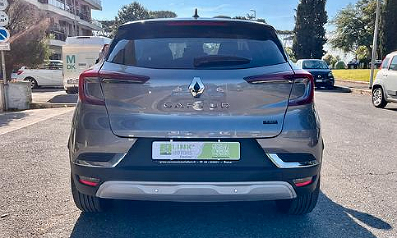 Renault Captur Full ...