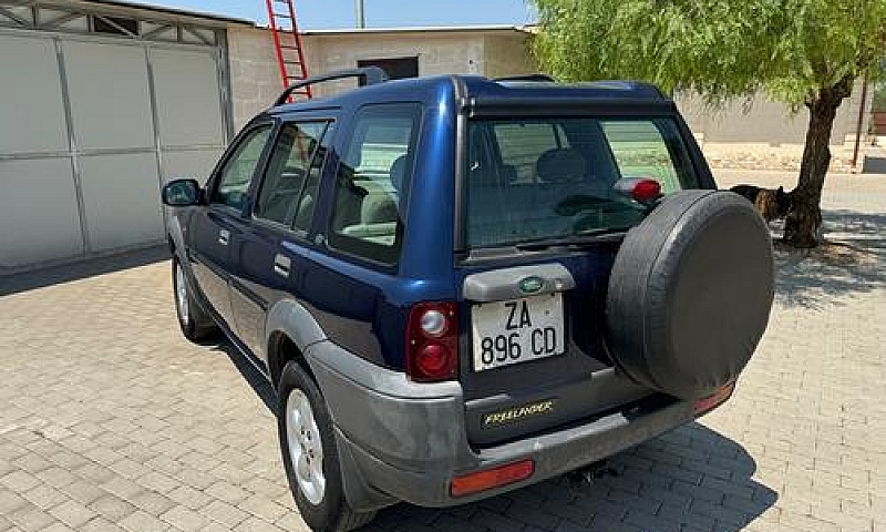Land Rover Freelande...
