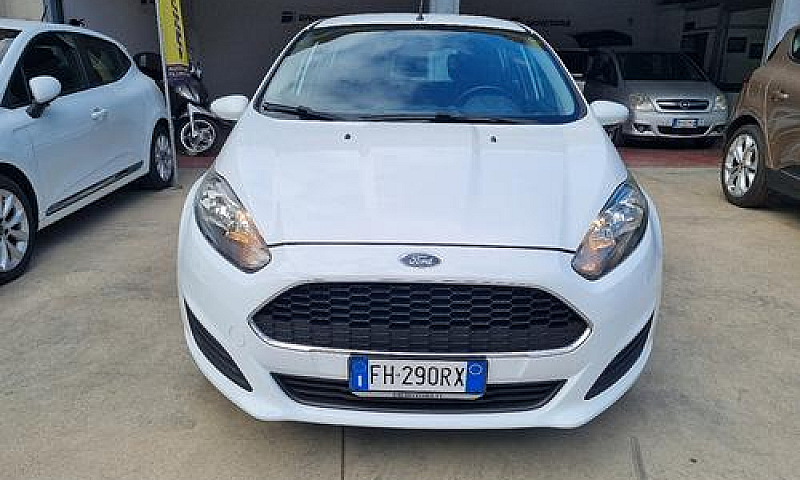 Ford Fiesta Plus 1.5...