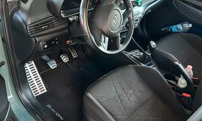 Hyundai Bayon...