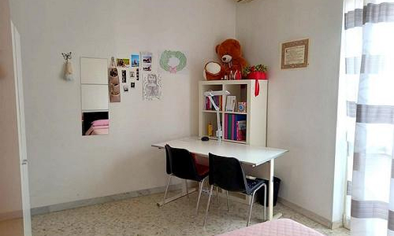 Appartamento Di 4 Lo...