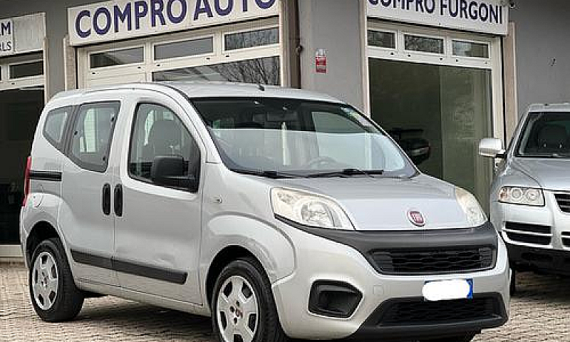 Fiat Qubo 1.3 Mjt 80...