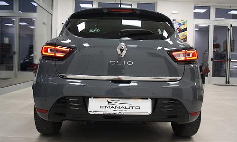 Renault Clio 1.5 Dci...