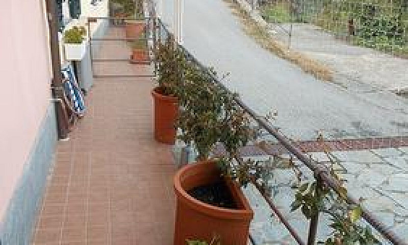 Appartamento Con Box...