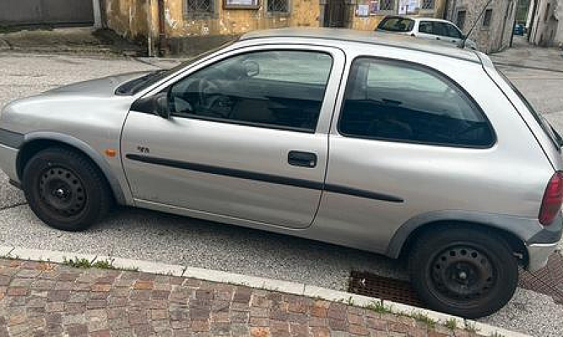 Opel Corsa...