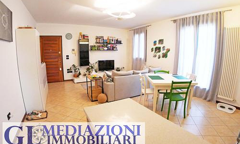 Appartamento Con Due...