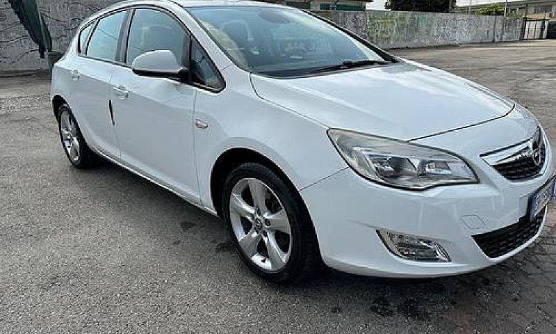 Opel Astra 1.7 2011 ...