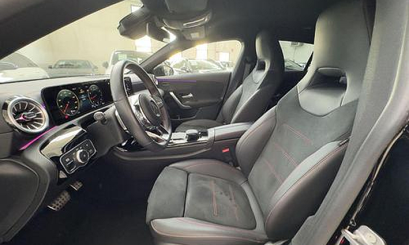Mercedes-Benz Cla 20...