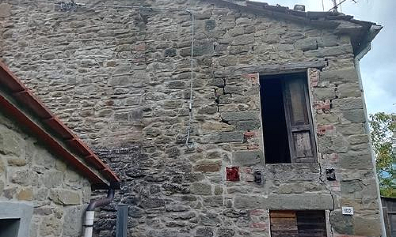 Porzione Di Colonica...