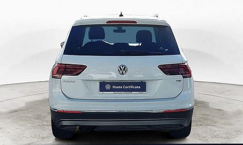 Volkswagen Tiguan 1....