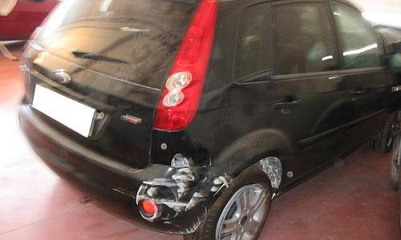 Ford Fiesta 1.4 Tdci...
