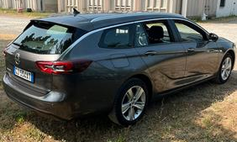 Opel Insignia Sports...