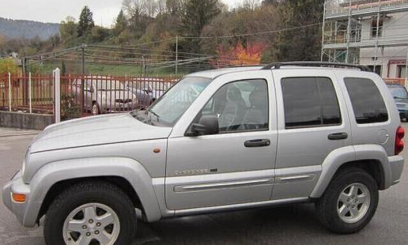 Jeep Cherokee 2.5 Cr...