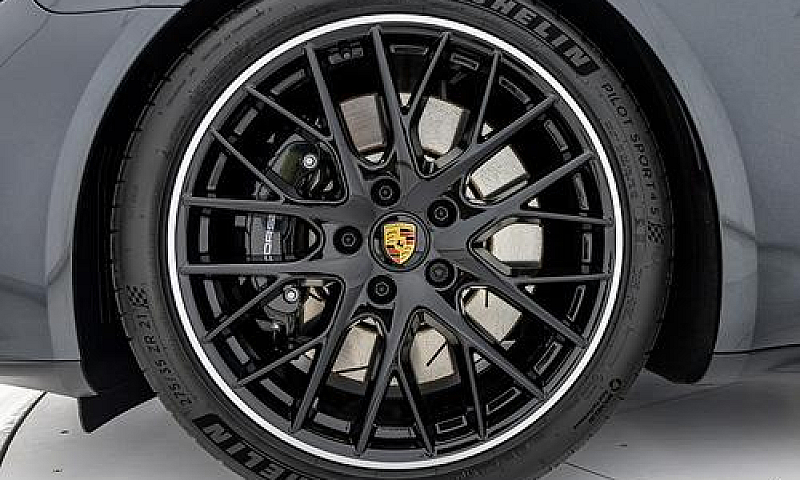 Porsche Panamera 2.9...