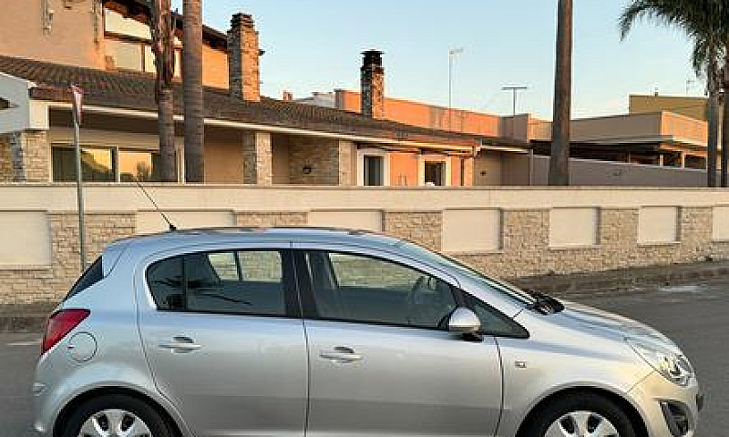 Opel Corsa 1.2 Benzi...