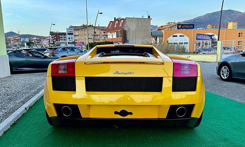 Lamborghini Gallardo...