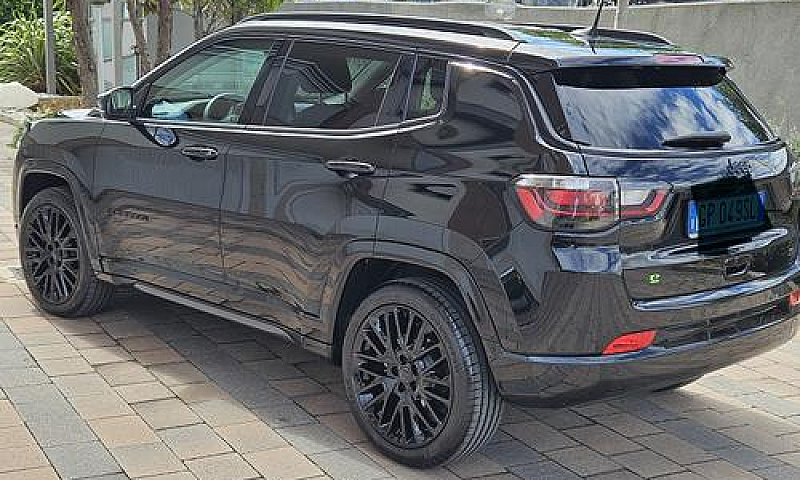 Jeep Compass E-Hybri...
