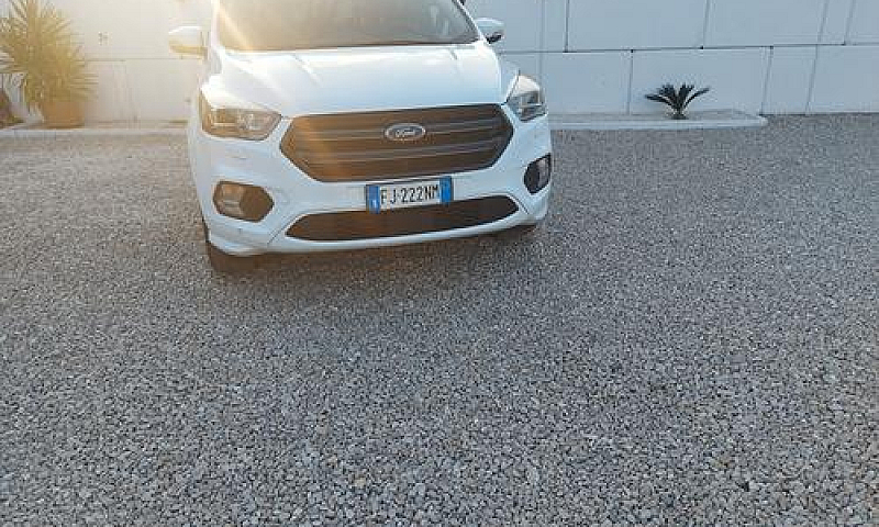 Ford Kuga 1.5 Tdci 1...