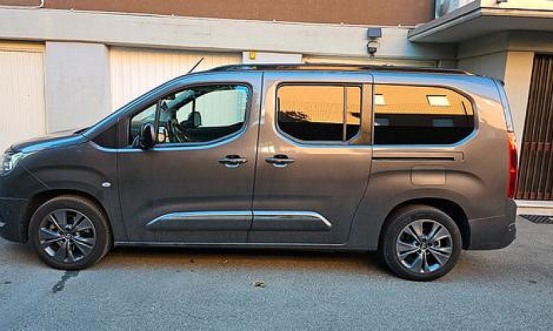 Toyota Proace City V...