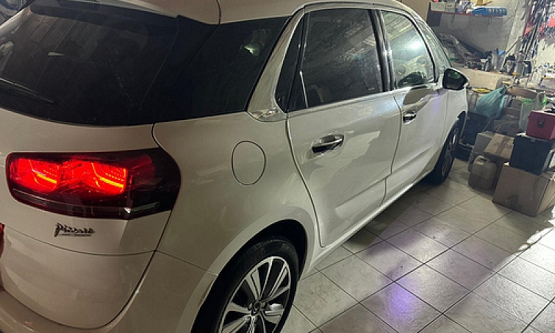 Citroen C4 Picasso 1...