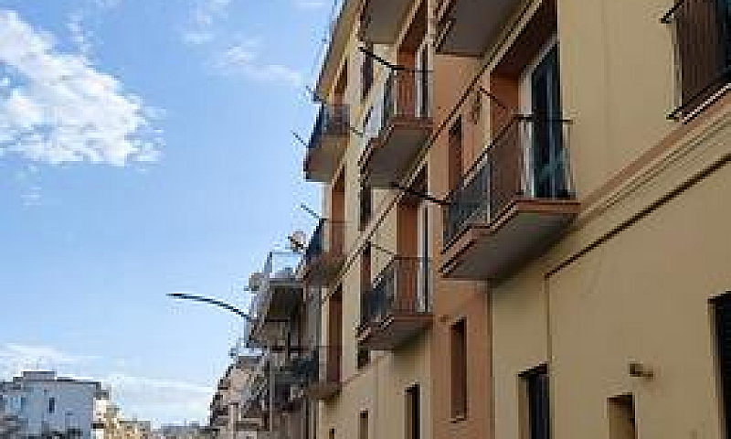 Appartamento -Via Gi...