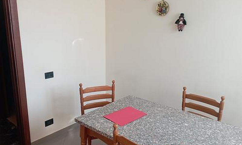 Appartamento Con Ter...