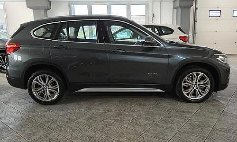 Bmw X1 Xdrive18D Bus...