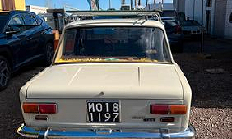 Fiat 124 Berlina...