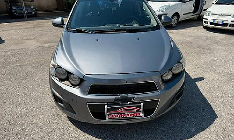 Chevrolet Aveo 1.2 8...