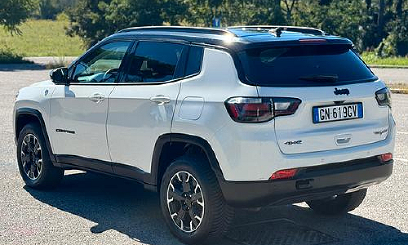 Jeep Compass 1.3 Tur...