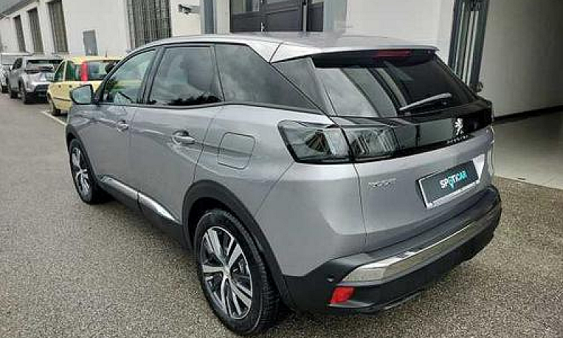 Peugeot 3008 Hybrid4...