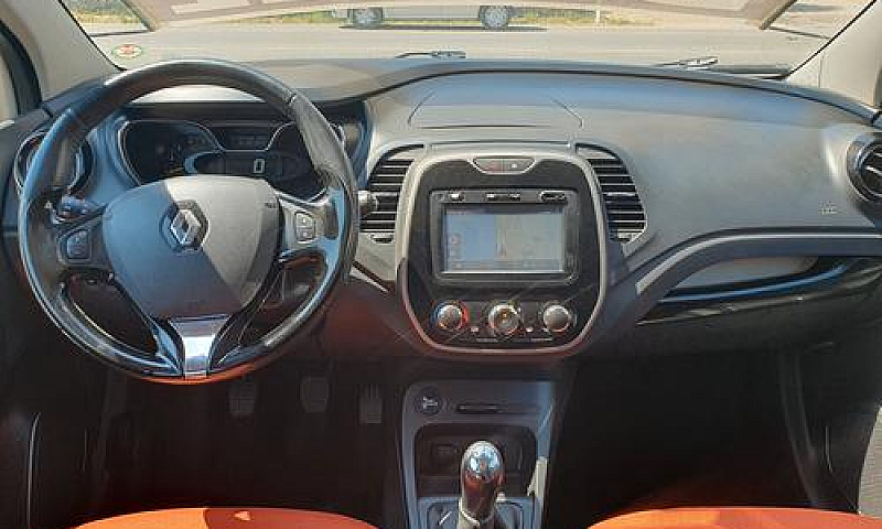 Renault Captur 1.5 D...