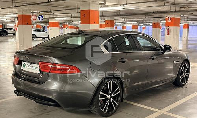 Jaguar Xe 2.0 D Turb...