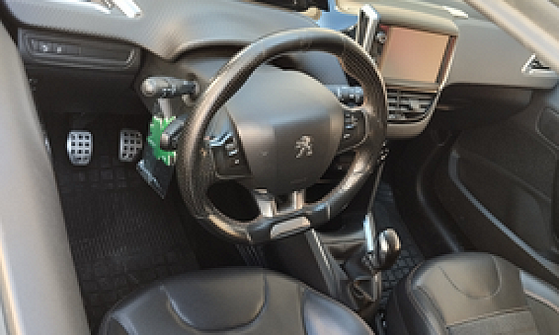 Peugeot 208 Gt Line...