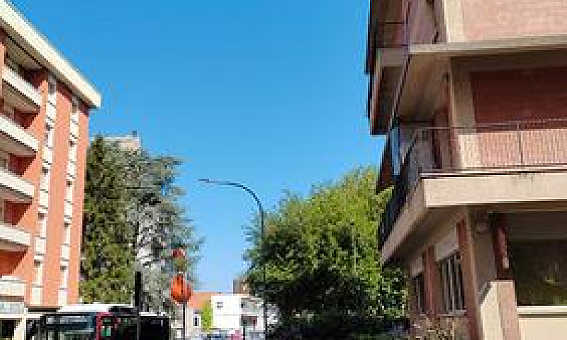 Zona Savena Nuda Pro...