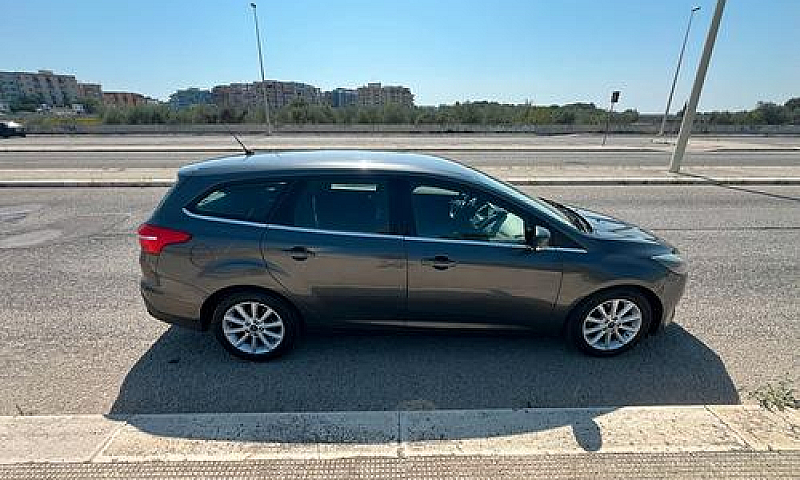 Ford Focus 1.5 Tdci ...