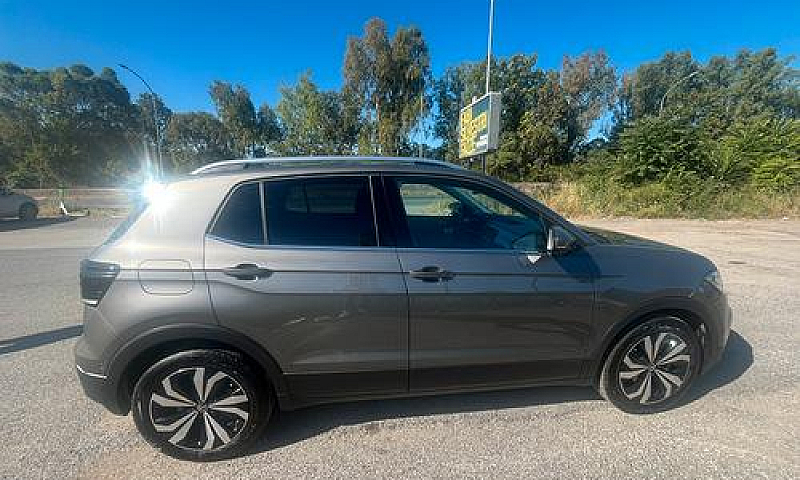 Volkswagen T-Cross 1...
