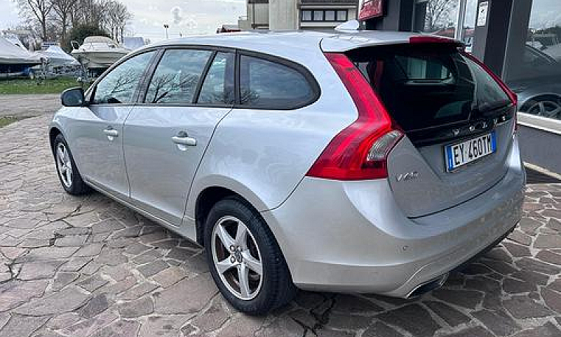 Volvo V60 (2010-2018...